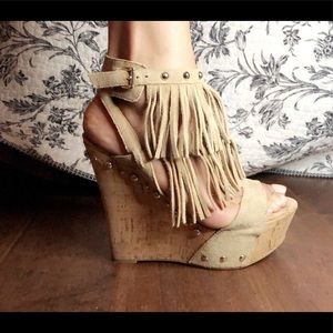 GUESS leather wedges